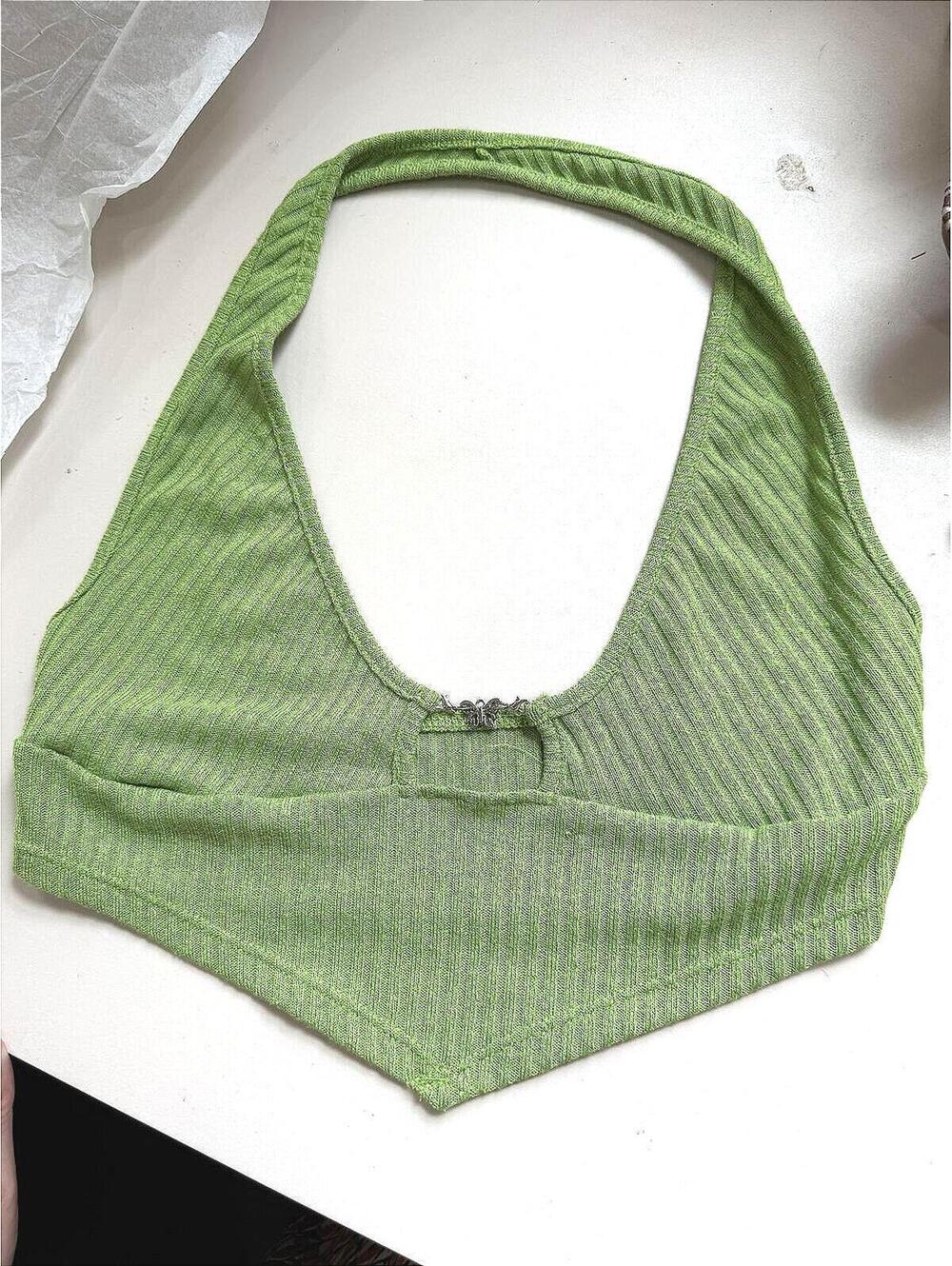 Shein 6 Medium Green Ribbed Knit Halter Top with Front Clasp